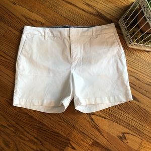 Tommy Hilfiger white shorts